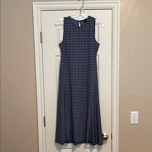 Ann Taylor Navy and White Houndstooth Midi Dress